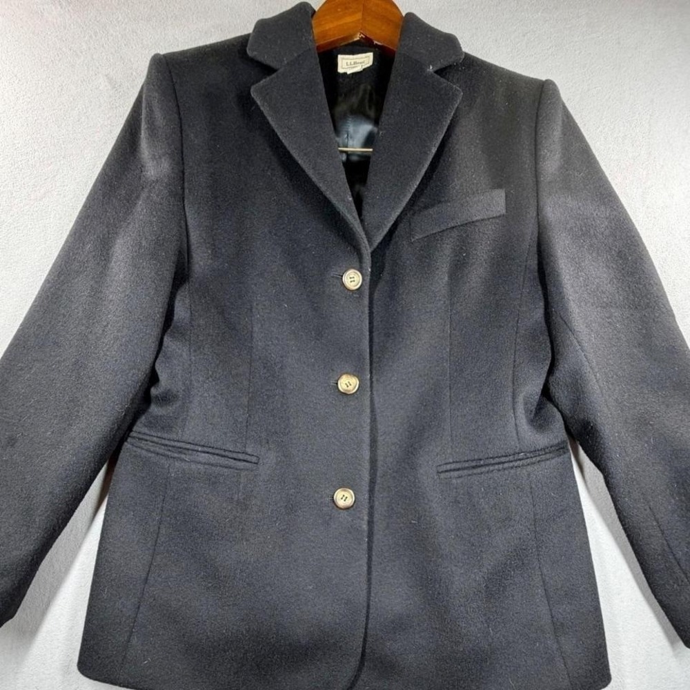 L.L.Bean Black Wool structured black wool  Blazer 8P Tailored‎ Cashmere Blend